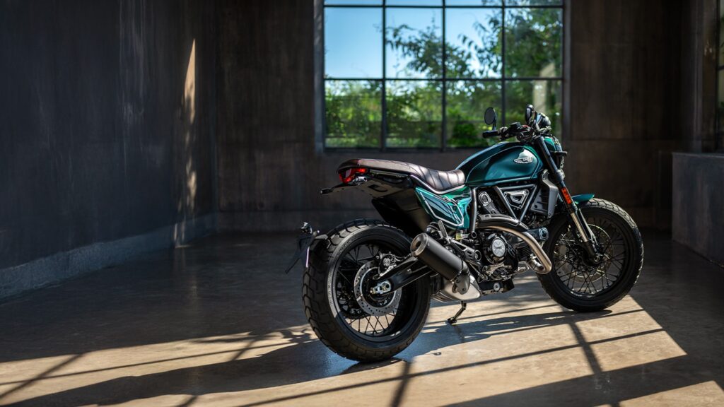 Scrambler Nightshift Emerald Green