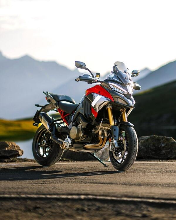 multistrada v4 pikes peak usata promozione ducati monza